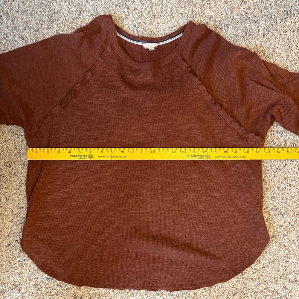 Anthropologie Pilcro Ruffled Raglan Thermal Top Rust Orange size Medium - Picture 5 of 10